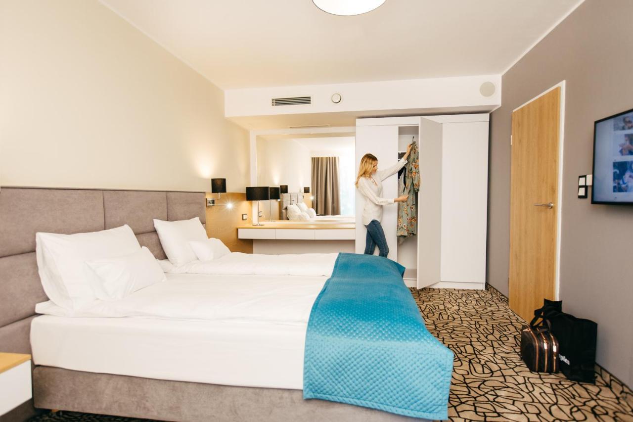 Aparthotel Termy Uniejow Buitenkant foto